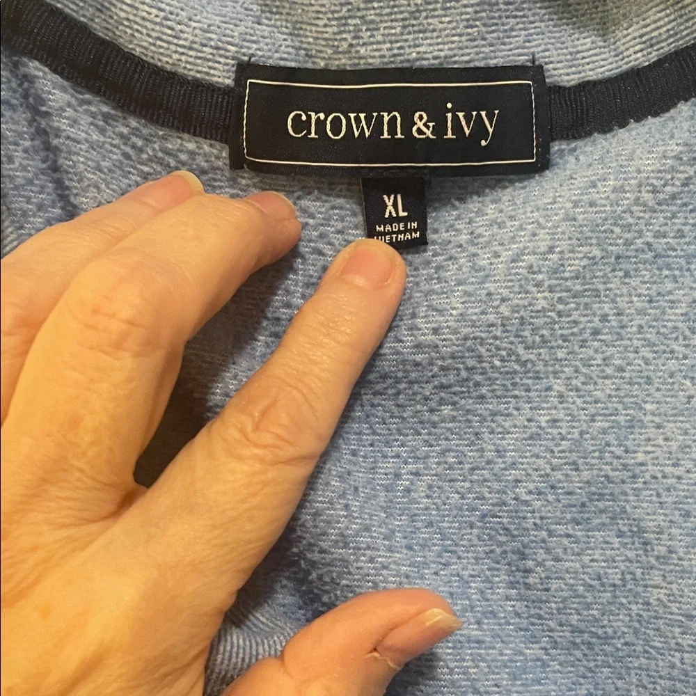 Crown & Ivy Men's Blue Zip-Up Sweater size xl